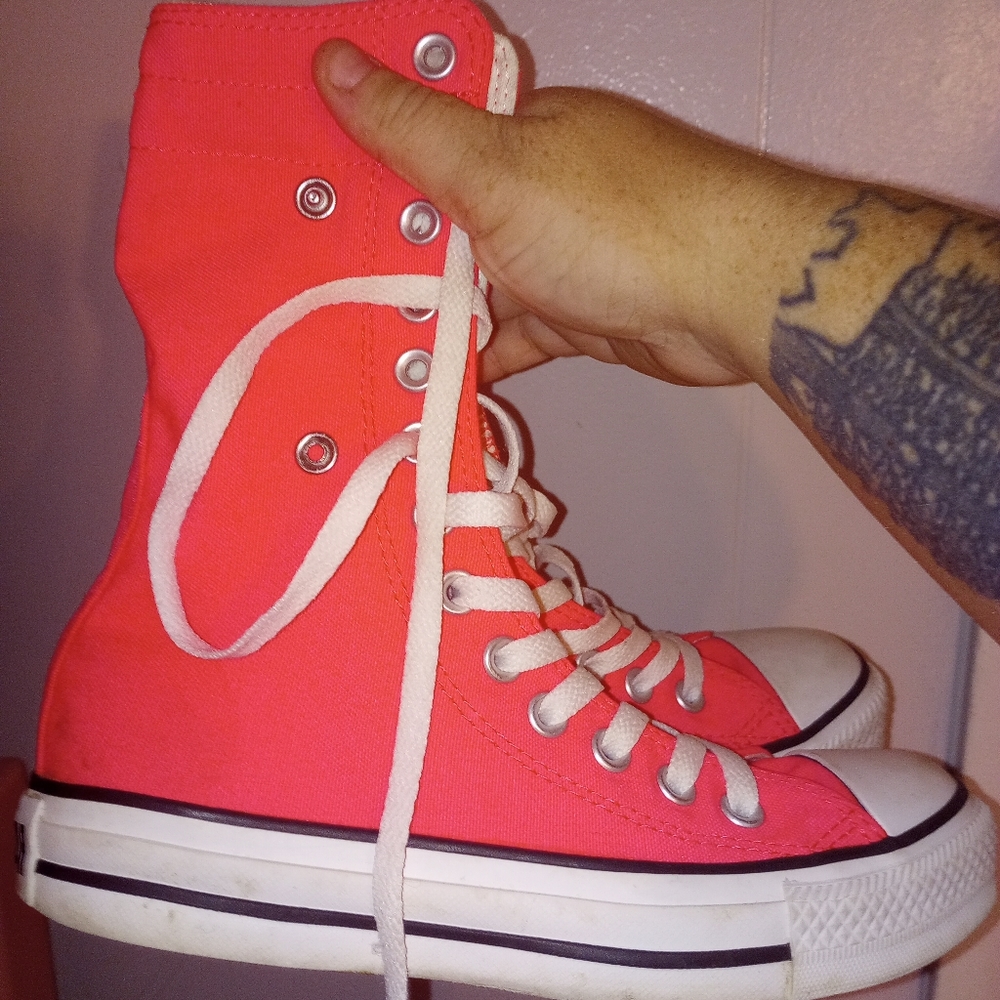 Women's converses